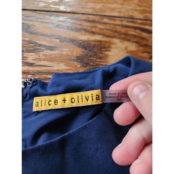 Alice+Olivia blue sleeveless drop waist dress sz Small - Picture 2 of 5